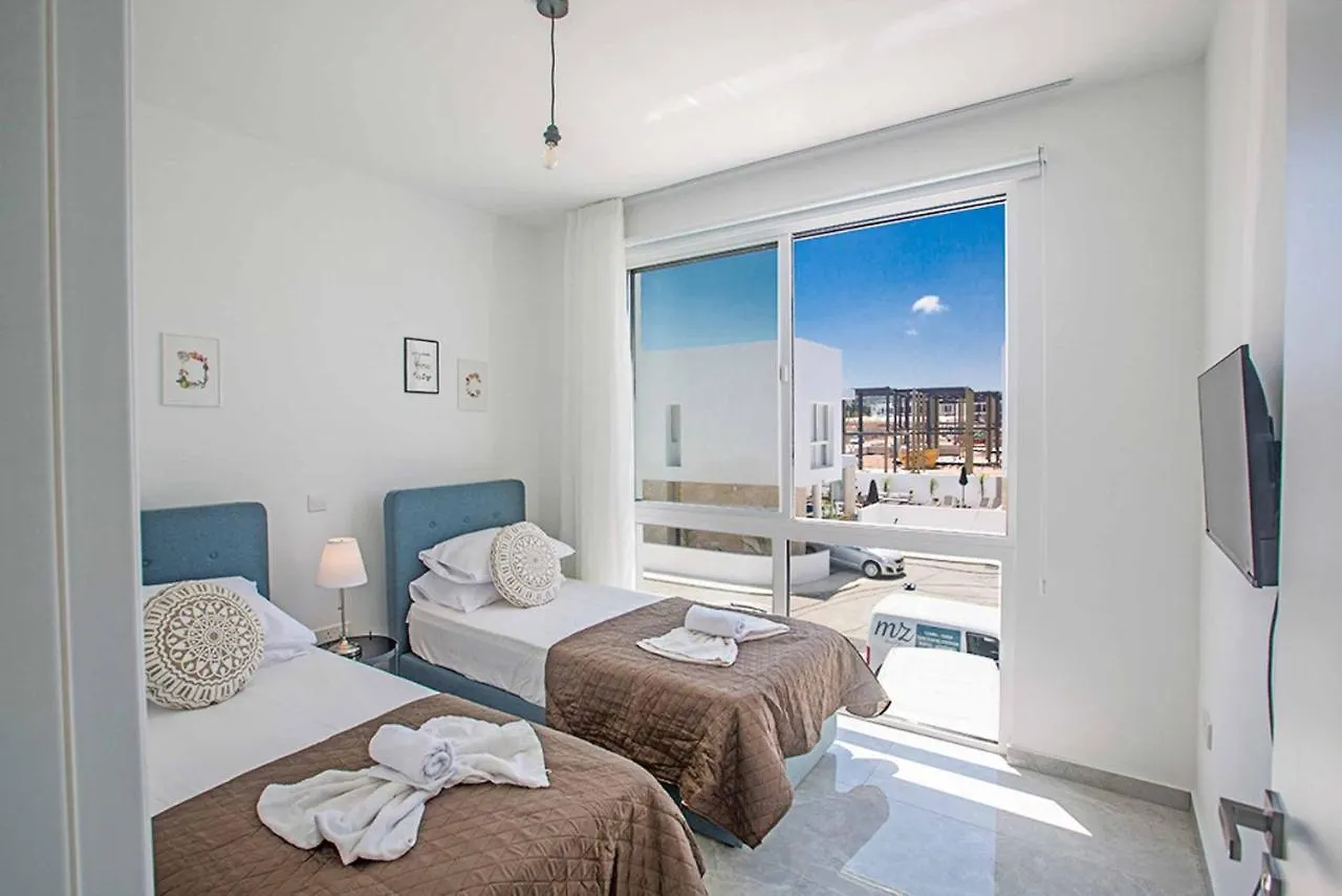 Villa Vie Blue 4 à Protaras